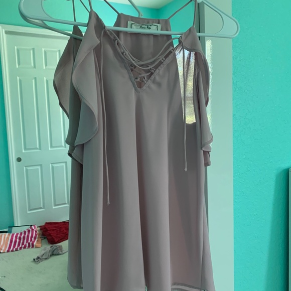 HOLLISTER, EXPRESS, & HIPPIE ROSE NEUTRAL PINK TANK TOPS BUNDLE - Picture 7 of 9